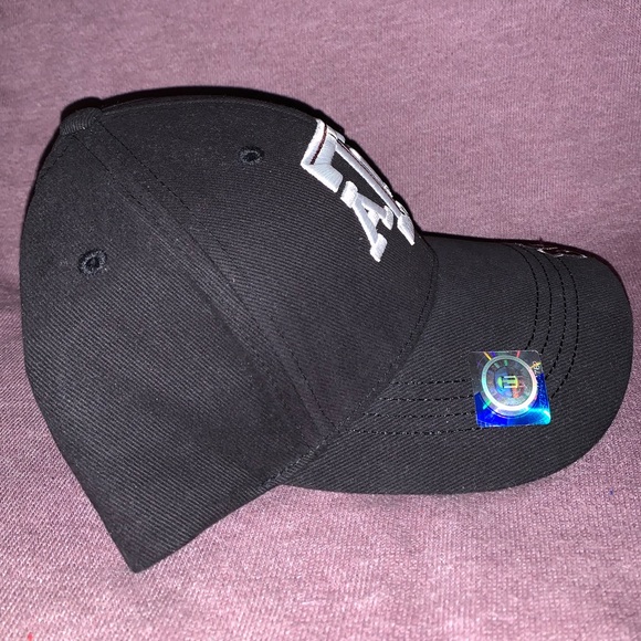 🏈🏟️ Texas A&M Aggies Structured Double Time Hat 🏟️🔴 - Picture 4 of 7